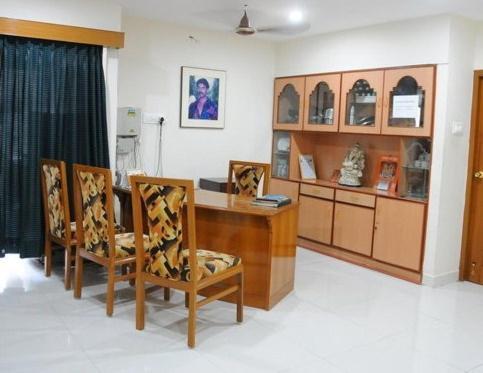 Lloyds Guest House, North Boag Road, T. Nagar Chennai Exteriör bild